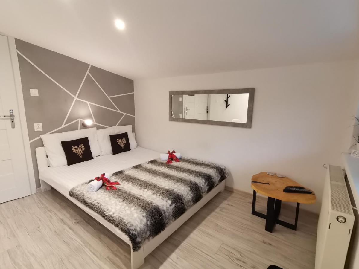 Beskidzka Guest House 슈차이르크 외부 사진